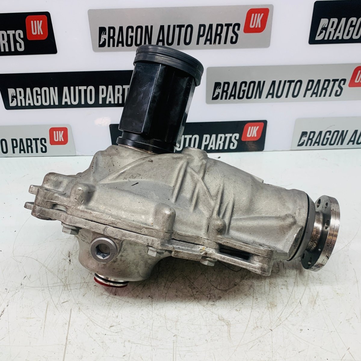 2018 BMW / Front Differential / 3.0L Diesel / 7647386