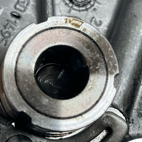 Mercedes / 2.1L Diesel / 2010-2014 / Vacuum Pump / A6510900005 - Dragon Engines LTD
