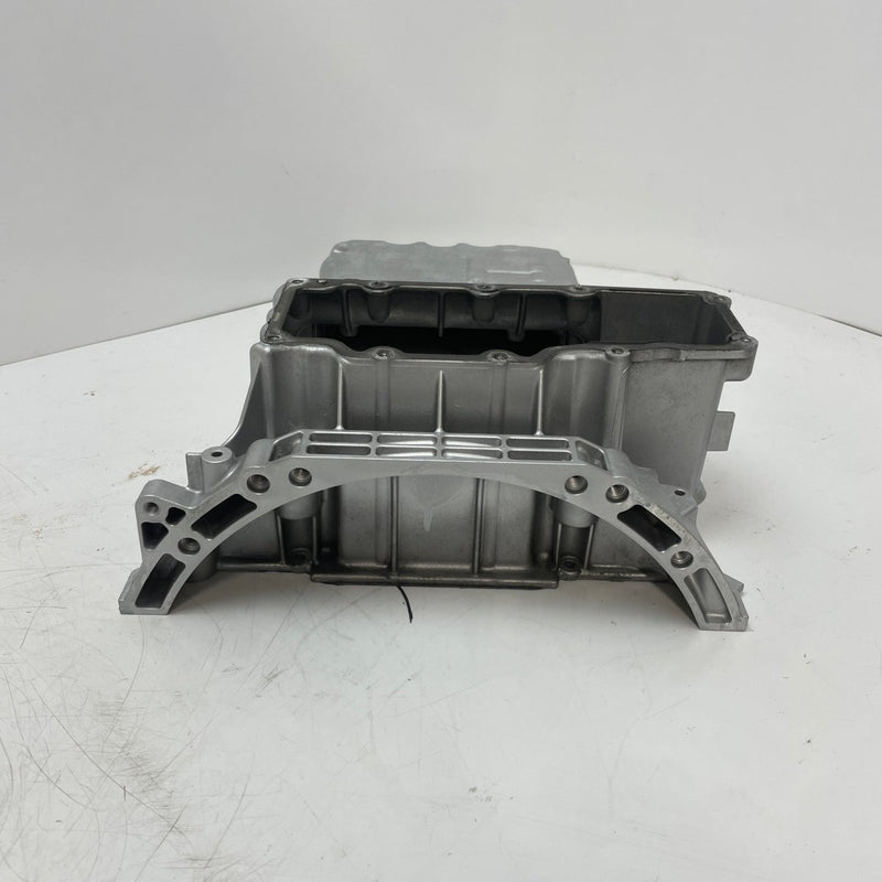 2014 - 2019 / Mercedes - Benz / Oil Sump pan / 2.0 / A2740140100 - Dragon Engines LTD