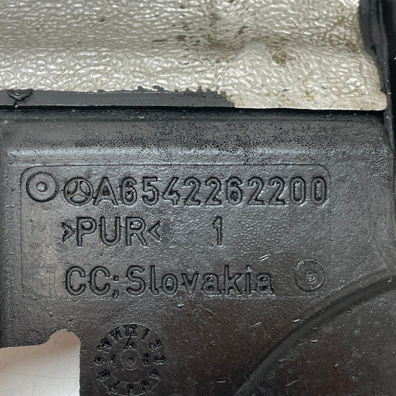 2018 / Mercedes - Benz / Engine Sound Insulation / A6542262200 - Dragon Engines LTD