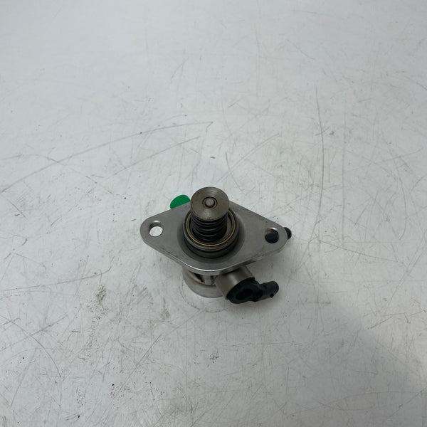 2015 PEUGEOT / High Pressure Fuel Pump / 1.2L Petrol / 9807550080