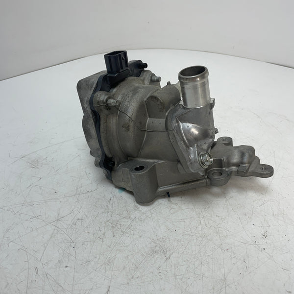 2023 / Renault / Captur II /Water pump / 1.6L Hybrid / 110613903R