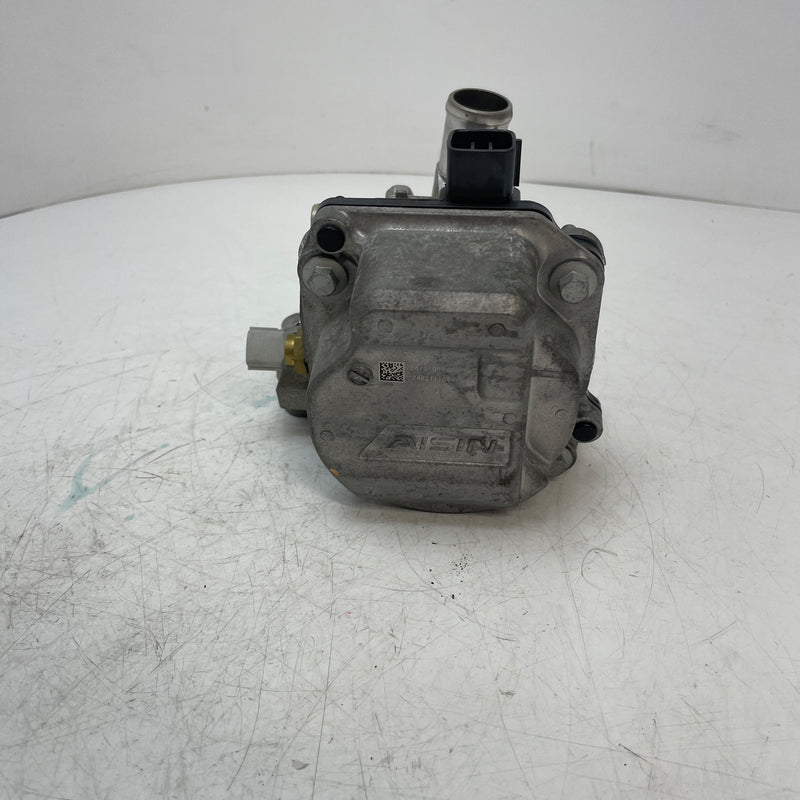 2023 / Renault / Captur II /Water pump / 1.6L Hybrid / 110613903R