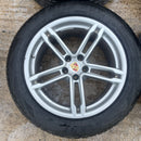 2017 / Porsche Macan / GENIUEINE 19" RIMS AND WHEELS