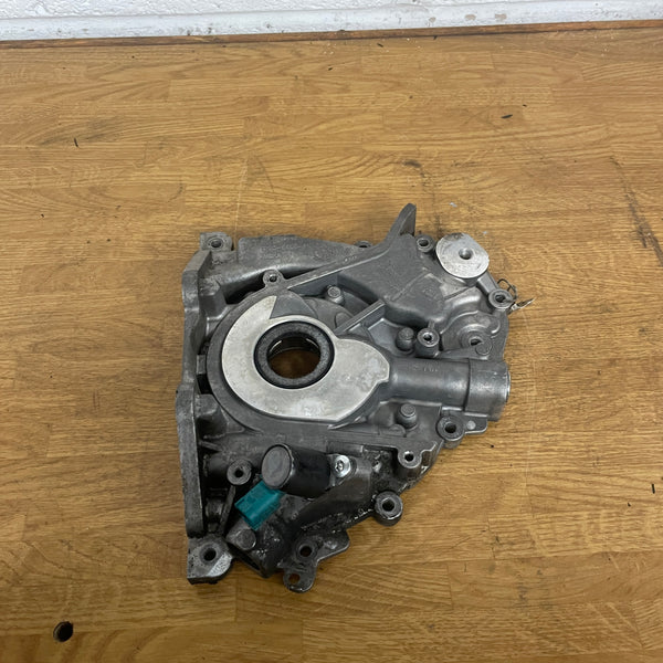 2015 / Land Rover / Range Rover  / Oil Sump / 3.0L Diesel / FW93-6600-AC