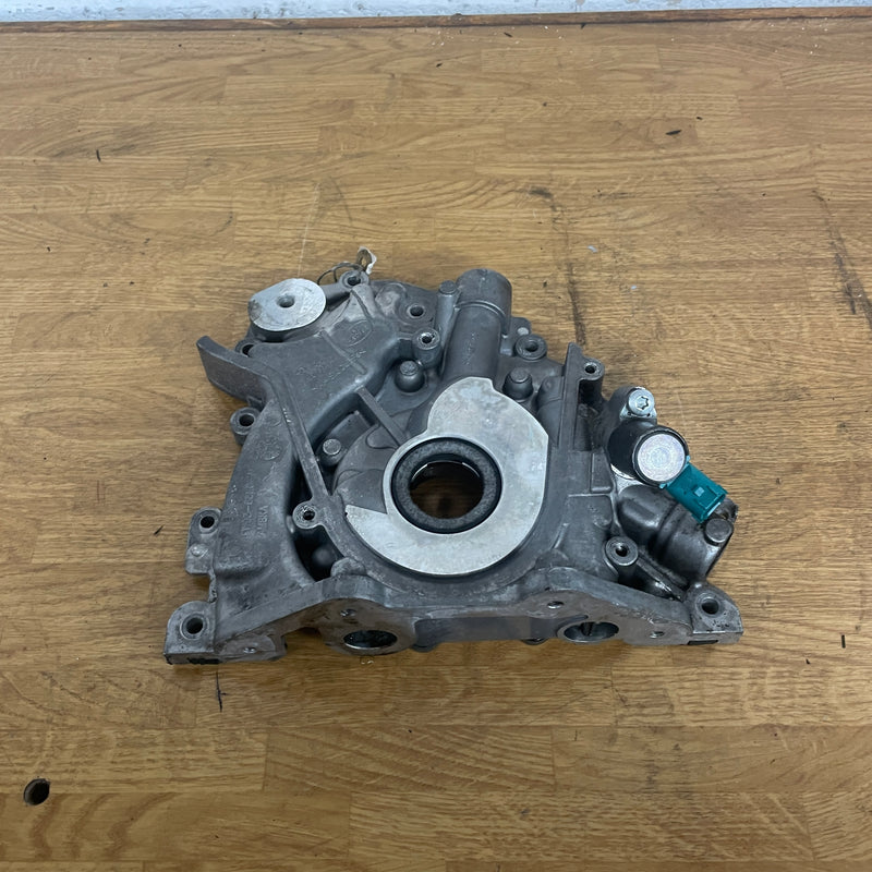 2015 / Land Rover / Range Rover  / Oil Sump / 3.0L Diesel / FW93-6600-AC
