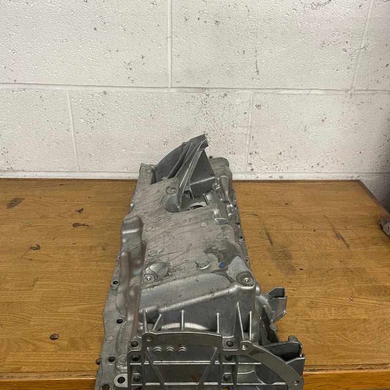 BMW  / Engine Oil Pan / 11137823203