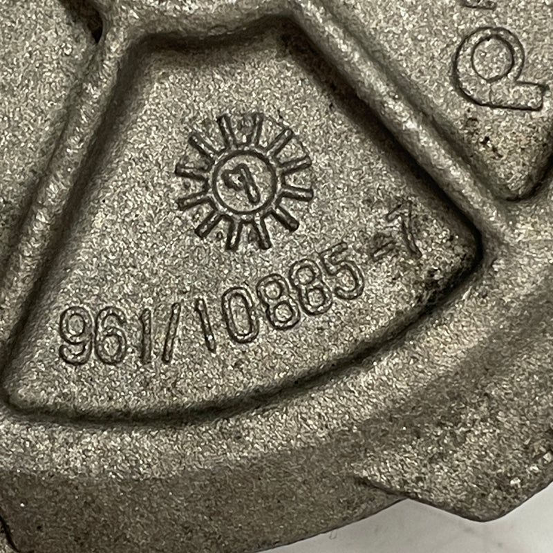 BMW 3 Series / Vacuum Pump / 2.0L Diesel / 96110885