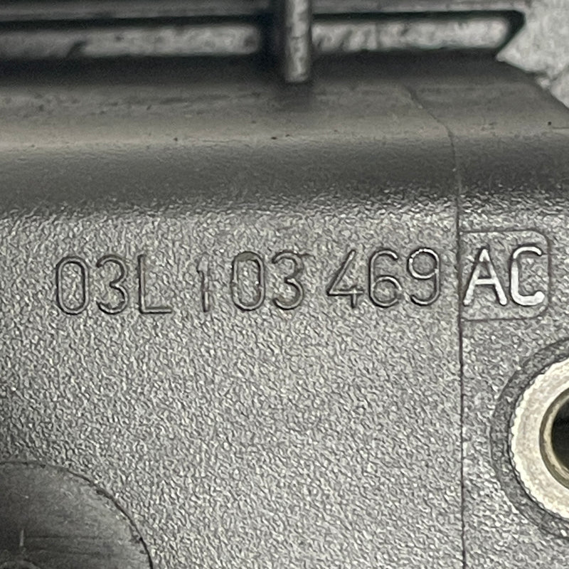 VW/Audi/Seat/Skoda / 2.0L Diesel / Rocker/Camshaft Cover / 03L103469AC