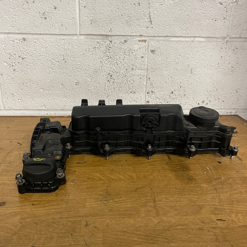 2021-2023 / Vauxhall / Movano C / Cylinder Head Rocker Cover / 2.2L Diesel / 96075PS
