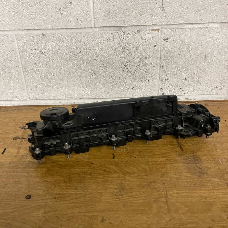 2021-2023 / Vauxhall / Movano C / Cylinder Head Rocker Cover / 2.2L Diesel / 96075PS