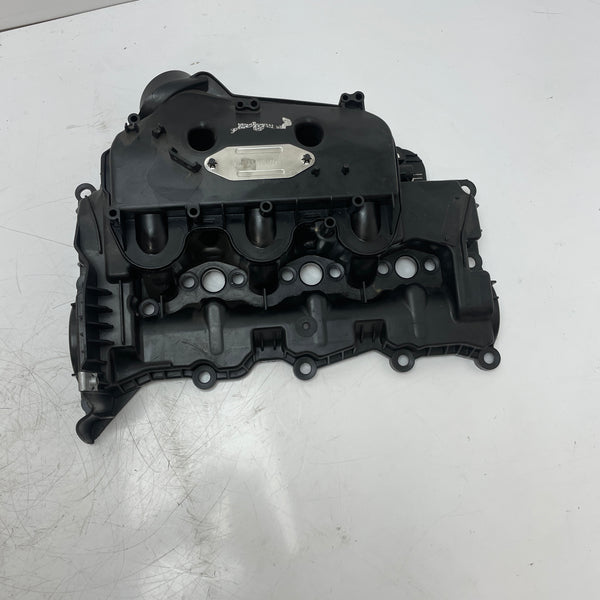 2013 Land Rover / Discovery / Rocker Cover / 3.0 Diesel /9X2Q-9424-EB