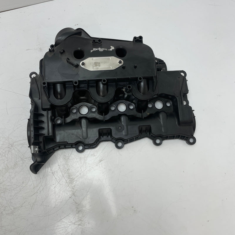 2013 Land Rover / Discovery / Rocker Cover / 3.0 Diesel /9X2Q-9424-EB