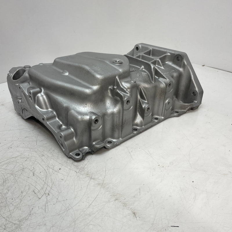 2014-2019 / Vauxhall / Vivaro / Trafic / Engine Oil Sump Pan / 1.6 Diesel / 111234933R