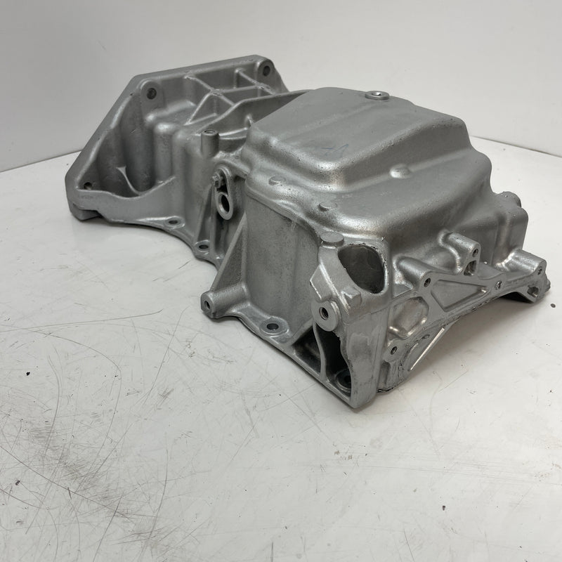 2014-2019 / Vauxhall / Vivaro / Trafic / Engine Oil Sump Pan / 1.6 Diesel / 111234933R
