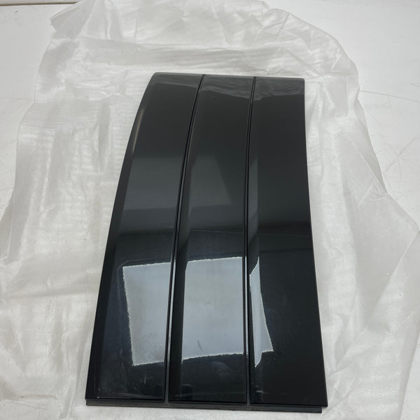 2012-2018 / Land Rover / Range Rover / Front Left Side Vent Trim / CK52-20939-AA