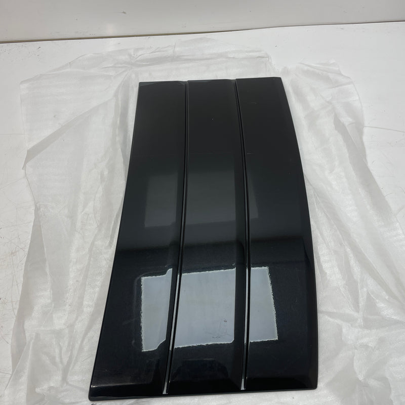 2012-2018 / Land Rover / Range Rover / Front Left Side Vent Trim / CK52-20939-AA