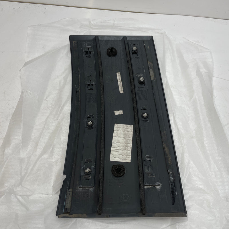 2012-2018 / Land Rover / Range Rover / Front Left Side Vent Trim / CK52-20939-AA