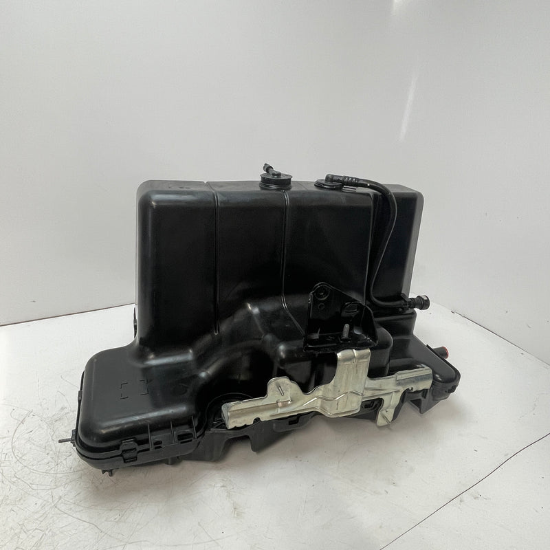 Renault / Opel / Nissan / Fuel Tank with Pump / 2.3L Diesel / 208S85661R