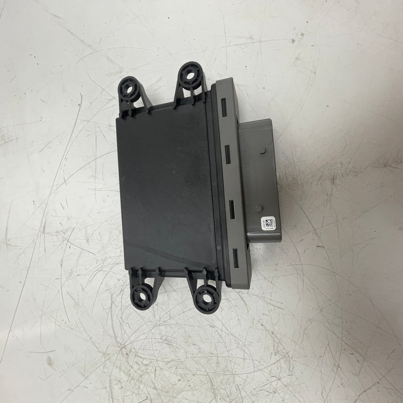 Renault / Trafic / Dacia / Furgon / Electronics Module / 2.0L Diesel / 237G00533R