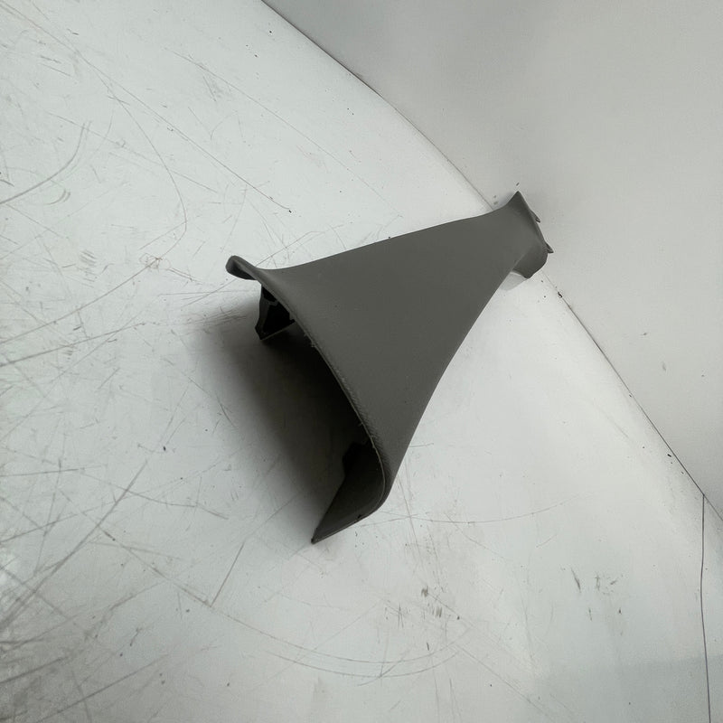 2021 / Renault / Vauxhall / Passenger Left Side A-Pillar Trim Cover Panel / 769128437R