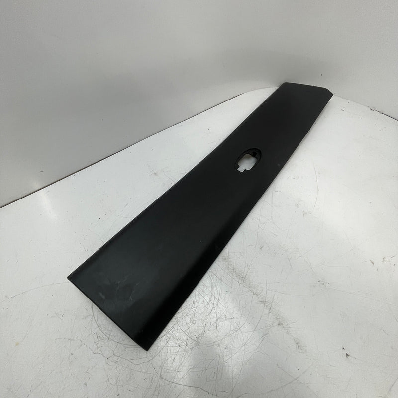 Vauxhall / Movano / Renault / Master MK3 / Left Rear Side Moulding Trim / 768F20003R