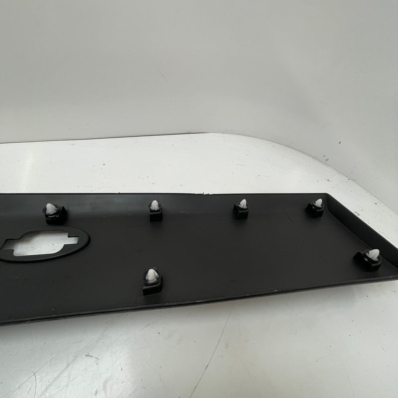 Vauxhall / Movano / Renault / Master MK3 / Left Rear Side Moulding Trim / 768F20003R