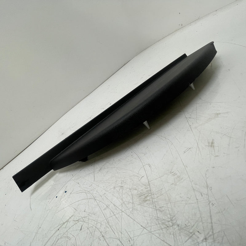 Renault / Master IV / Furgon / Trim Moulding Right Side / 2.3L Diesel / 689217140R