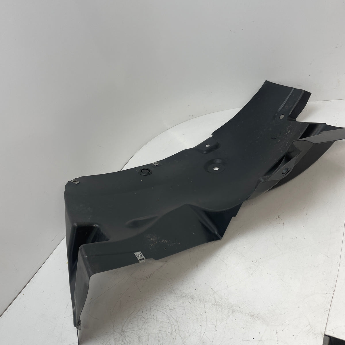 Bumper mud front left used - Renault MASTER - 638411709R - GPA Bumper mud front left used - Renault MASTER - 638411709R - GPA