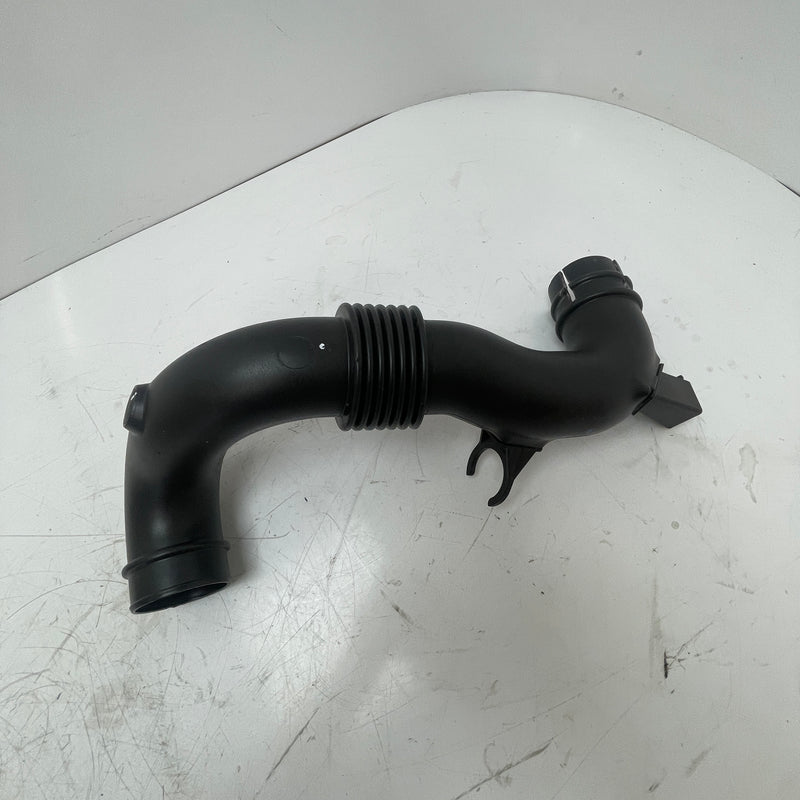 Renault / Master MK3 / Movano B / Air Intake Hose Pipe / 165550972R