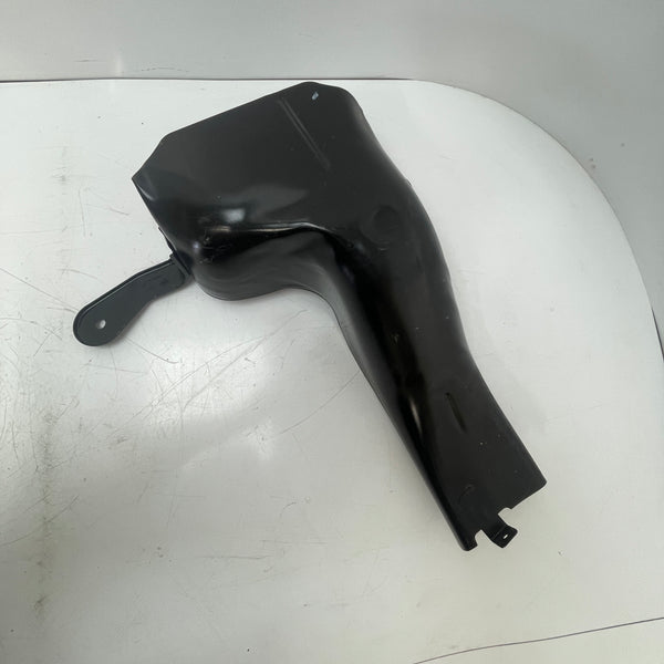 Renault / Master III / Fuel Pipe Housing / 483826149R