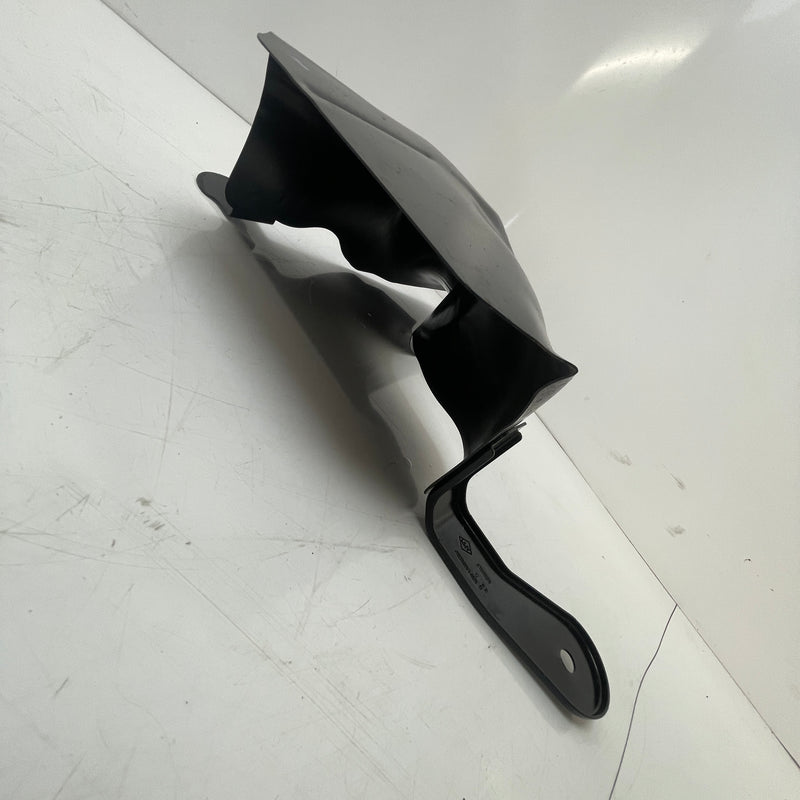 Renault / Master III / Fuel Pipe Housing / 483826149R