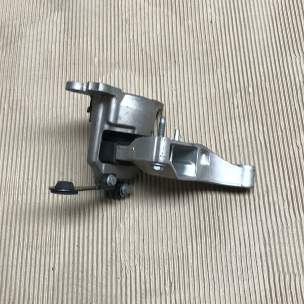 (Mint) RENAULT TRAFIC / Engine mount(Right) / 2.0L Diesel - 112328493R