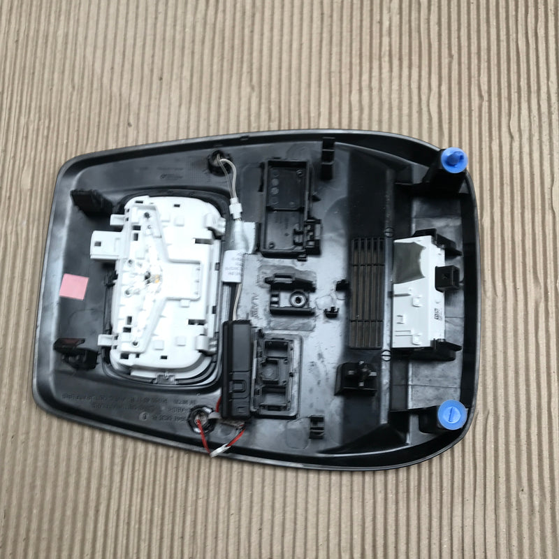 2023-on Renault Trafic / Interior Lighting Front / 2.0L diesel / 739486835R