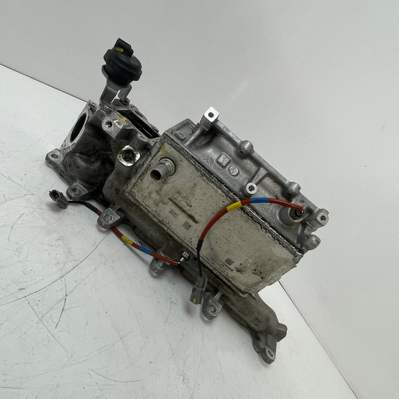 Renault / Trafic / Vivaro / Engine Intake Manifold / 2.0L Diesel / 140013553R