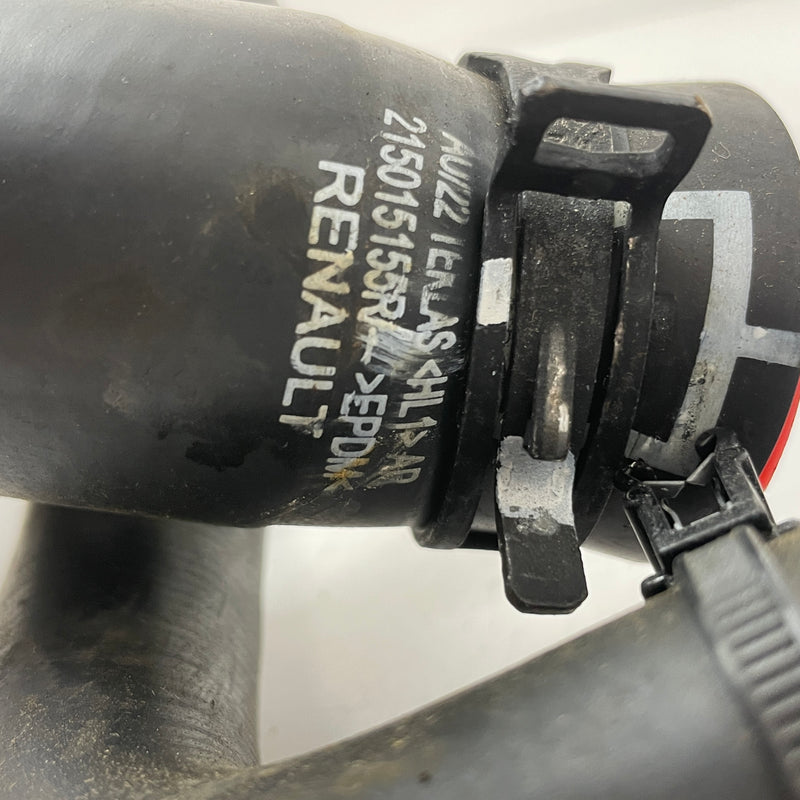 2019-2024 / Renault Master MK3 / Movano B / Radiator Top Hose / 215015155R