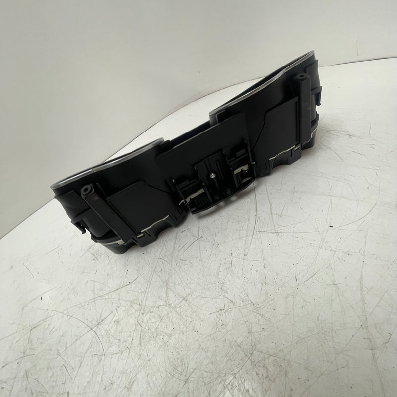 2007-2012 / Audi A5 8T / 3.0L Diesel / Speedometer Instrument Cluster / 8T0920981B