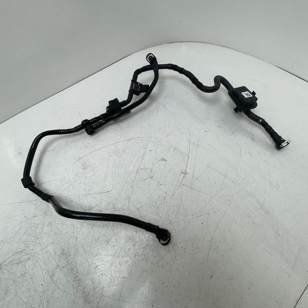 2024 / Volkswagen / Tiguan / Allspace / 1.5L Petrol / Fuel Line Pipe / 04E133277A