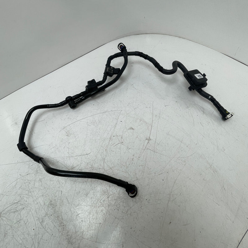 2024 / Volkswagen / Tiguan / Allspace / 1.5L Petrol / Fuel Line Pipe / 04E133277A
