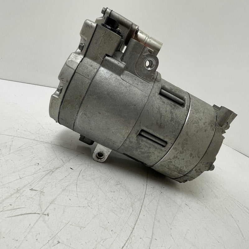 BMW / Air Conditioning Compressor / 6452-9496111-03
