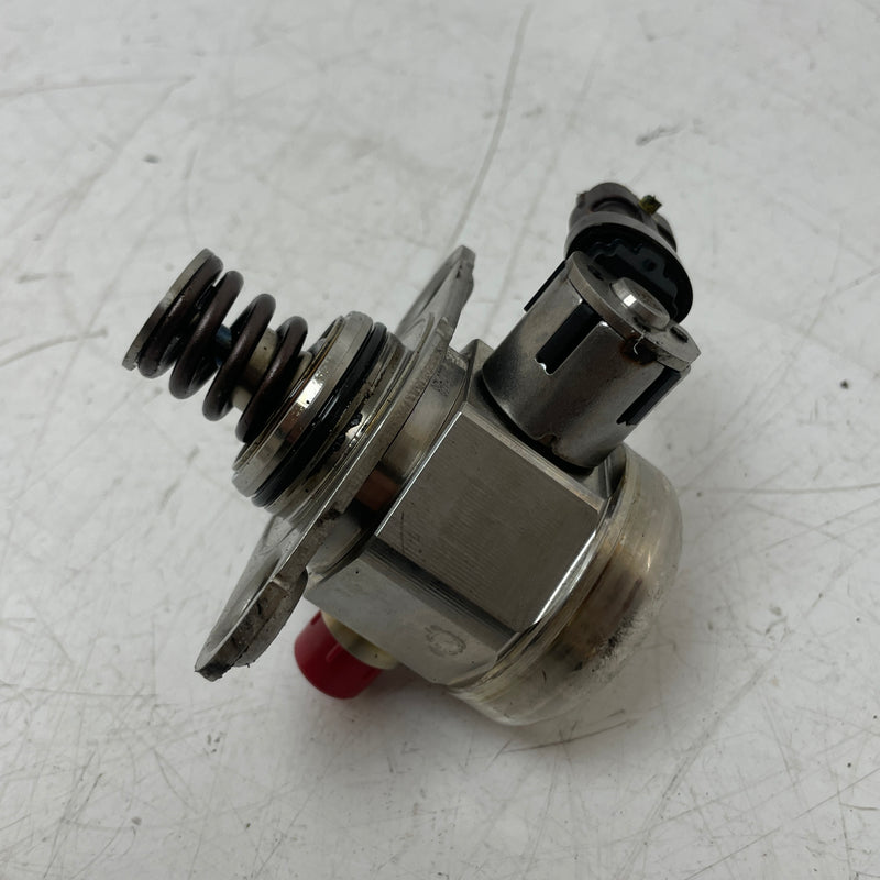 2021 /Land Rover / High Pressure Fuel Pump / 1.5L Petrol / J3P3-9D376-AA