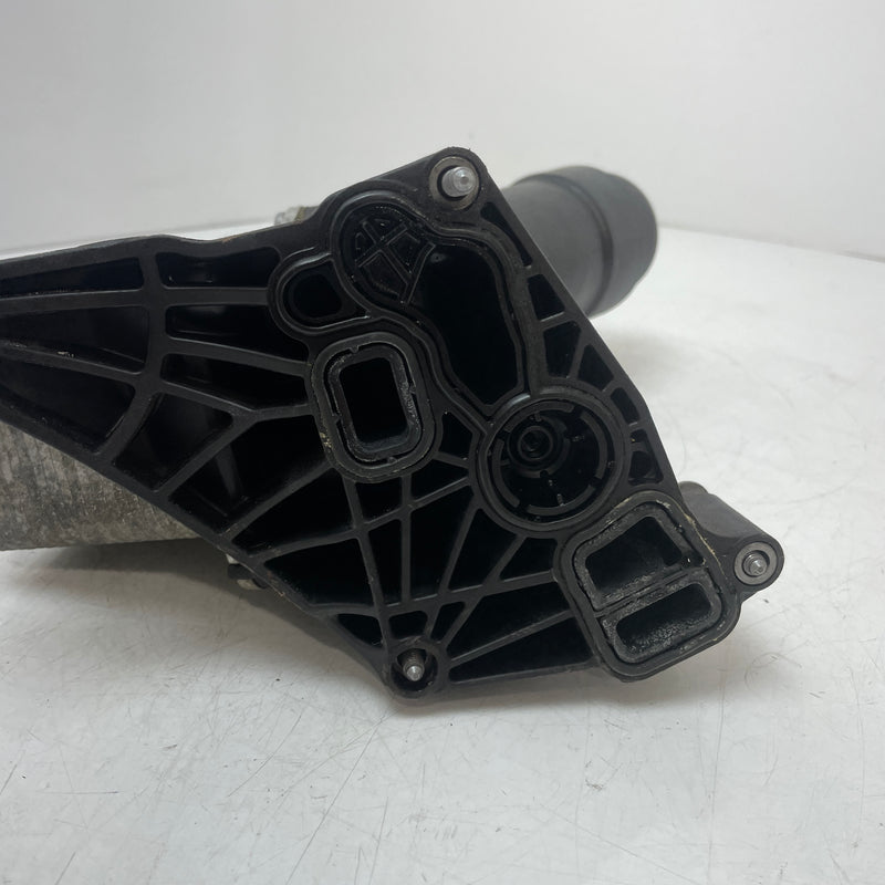 BMW 3 4 5 Series F10 F11 F30 B47 / Oil Filter Housing with Cooler / 8513963-18