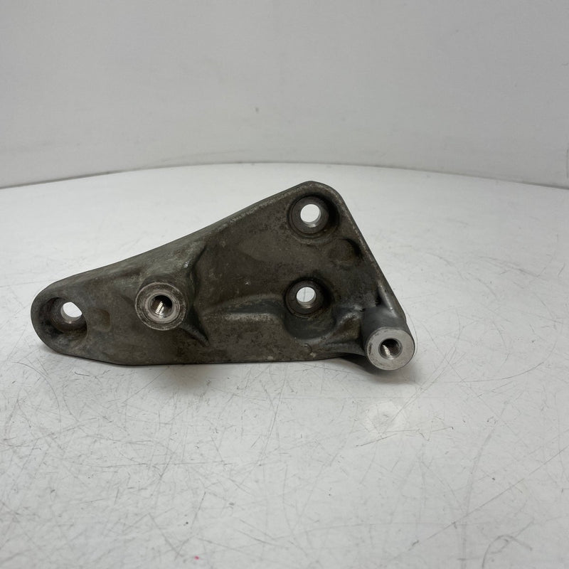 BMW/Mini / 1.5 Diesel / B37C15A Engine Bracket 8513419 - 04 - Dragon Engines LTD
