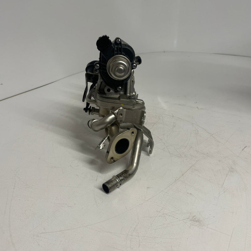Land Rover / 2.0L Diesel / EGR Exhaust Gas Cooler / M4D3 - 9U438 - AB - Dragon Engines LTD
