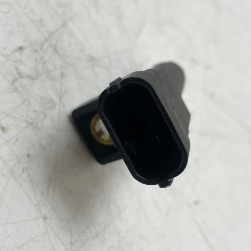 Mercedes - Benz / Crankshaft Position Sensor / A6549053000 - Dragon Engines LTD