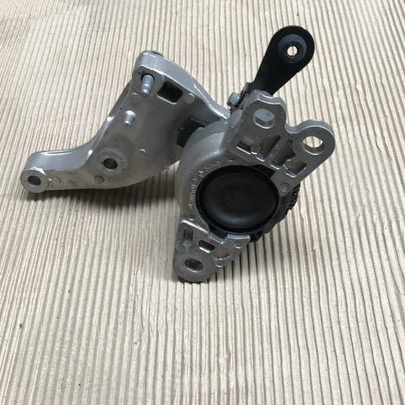 (Mint) RENAULT TRAFIC / Engine mount(Right) / 2.0L Diesel - 112328493R - Dragon Engines LTD