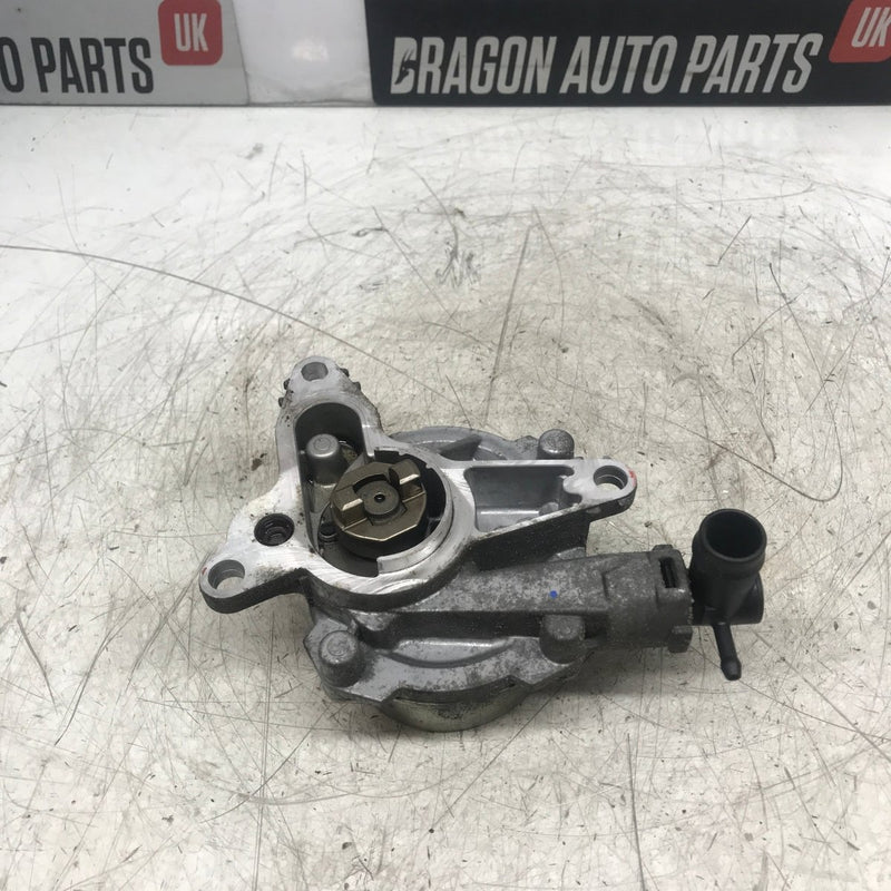 Renault / Trafic / Vivaro / 2.0L Diesel / Vacuum Pump / 146503393R - Dragon Engines LTD