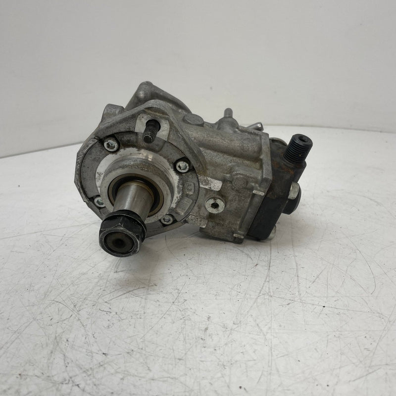 Volvo V60 / High Pressure Fuel Pump / 2.0L Diesel / 31432135 - Dragon Engines LTD