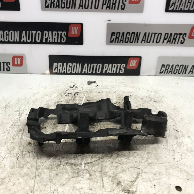 09-15 / Jaguar/Land Rover / Fuel Injector Cover / 3.0L Diesel / 9X2Q9U550BC - Dragon Engines LTD