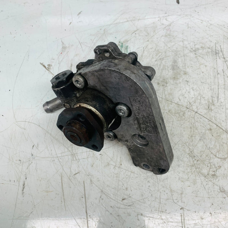 2010 / BMW 1 3 Series / Power Steering Pump / 678883802 - Dragon Engines LTD